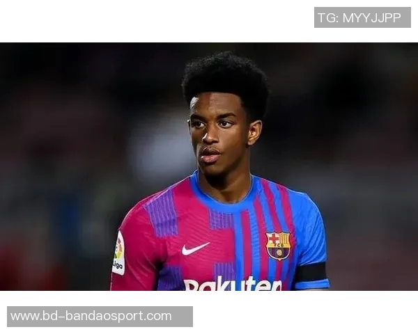 巴萨对巴尔德表现失望或将低价引进格里马尔多补强阵容 巴萨对巴尔德表现失望或将低价引进格里马尔多补强阵容