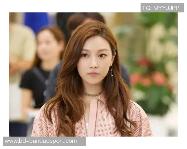 萨格斯直播中坦言与WNBA球员海莉范丽丝已结束恋情现为单身状态