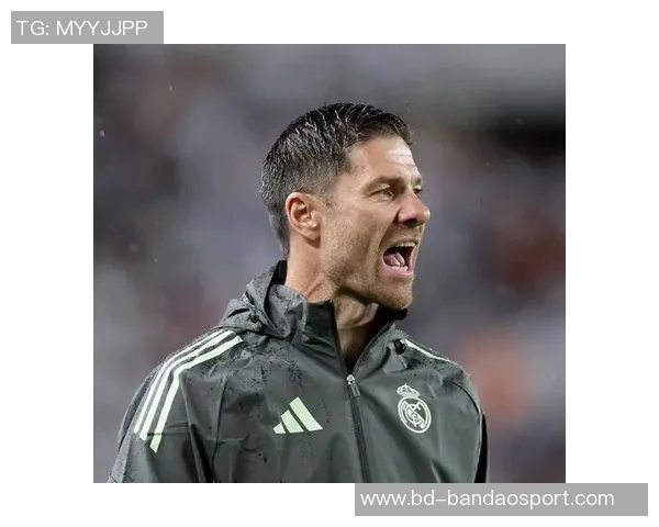 阿斯报称阿隆索未接最后通牒弗洛伦蒂诺期待其提出解决方案