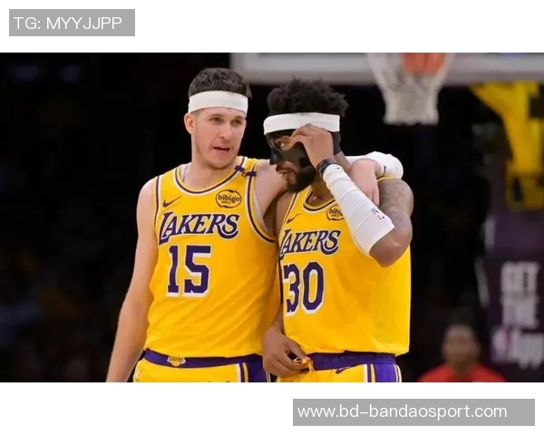 湖人队深厚的轮换阵容带来竞争激烈的幸福烦恼