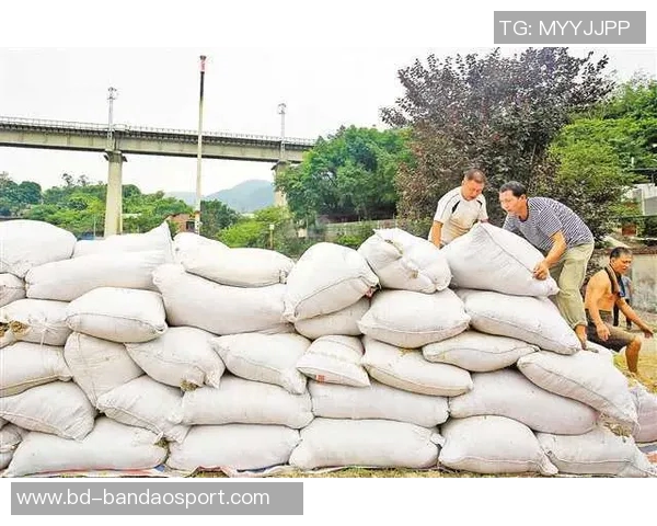 斯波住宅遭大火焚毁消息称暂无人员伤亡情况报告