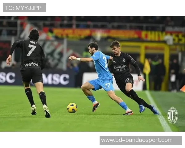 加比亚随队前往利雅得出战那不勒斯需视恢复情况而定