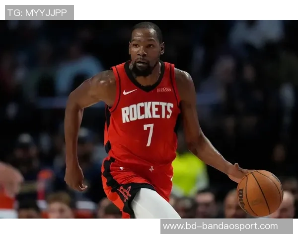 杜兰特回忆昔日火箭主场季后赛紧张时刻身穿火箭球衣感受不真实 杜兰特回忆昔日火箭主场季后赛紧张时刻身穿火箭球衣感受不真实