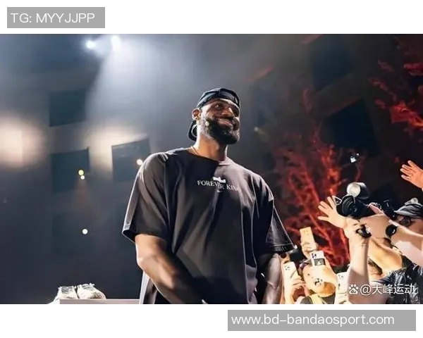 苏群分析湖人交易策略夏季引援需考虑詹姆斯退役后的长远价值