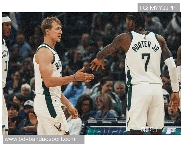 里弗斯透露AJ格林左肩受伤情况训练参与情况需进一步观察 里弗斯透露AJ格林左肩受伤情况训练参与情况需进一步观察