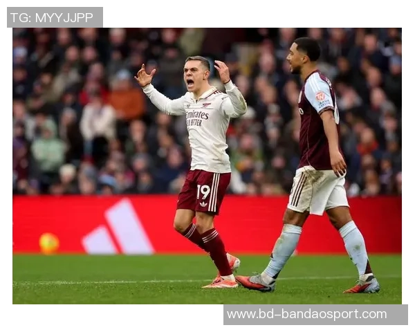 阿森纳第四球瞬间西蒙尼无奈双手插兜心如死灰的绝望时刻