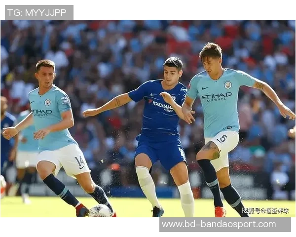 马祖拉称赞怀特的卓越能力在于精准解读对手防守并迅速调整战术